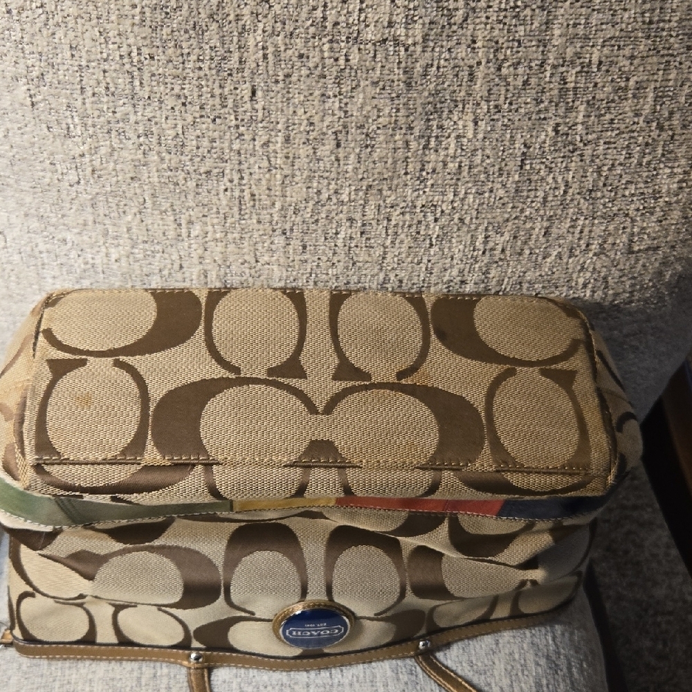 Coach Brown and Multicolor Stripe Tote Khaki Canvas Gold Leather Trim 14 X 10 - Picture 6 of 7